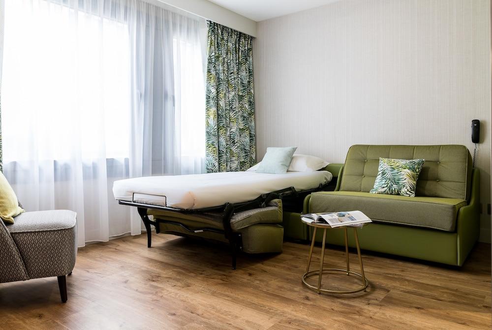 กาเดต์ เรซิด็องซ์ Aparthotel ปารีส ภายนอก รูปภาพ